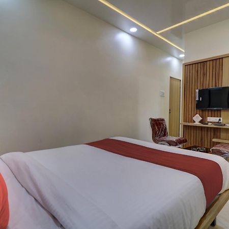 Victory Inn Turambhe ภายนอก รูปภาพ